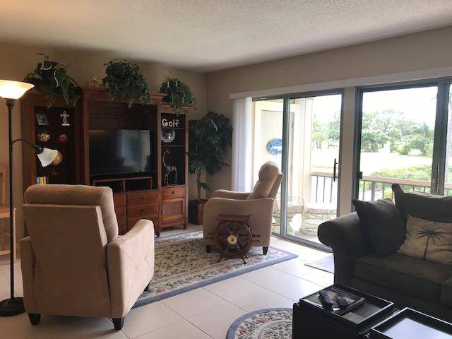 Tequesta, FL 33469,18370 SE Wood Haven LN I