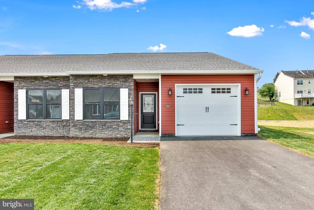 Waynesboro, PA 17268,8863 ORIOLE CT