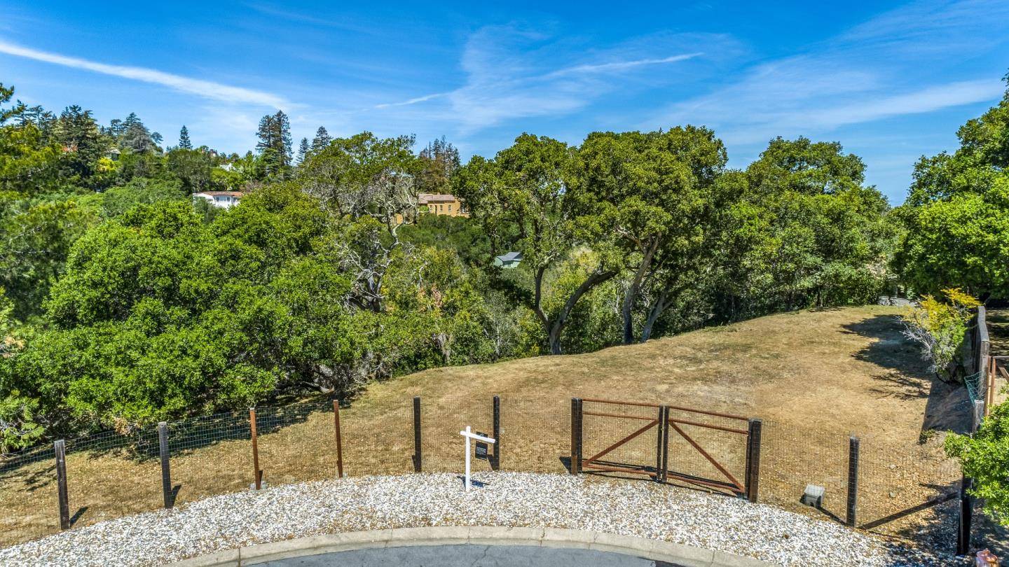 Hillsborough, CA 94010,35 Victor Park Lane