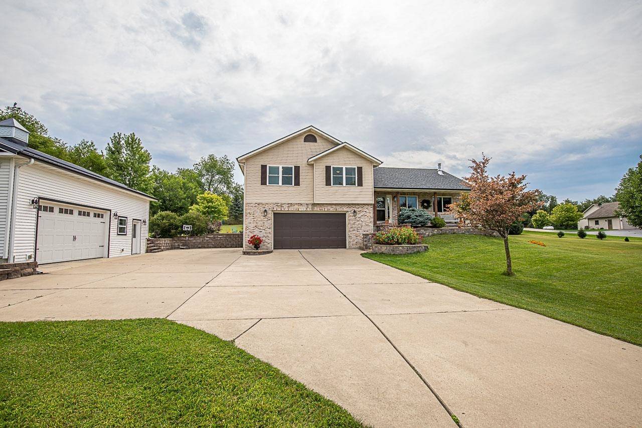 Monroe, WI 53566,N2474 Van Matre Ln