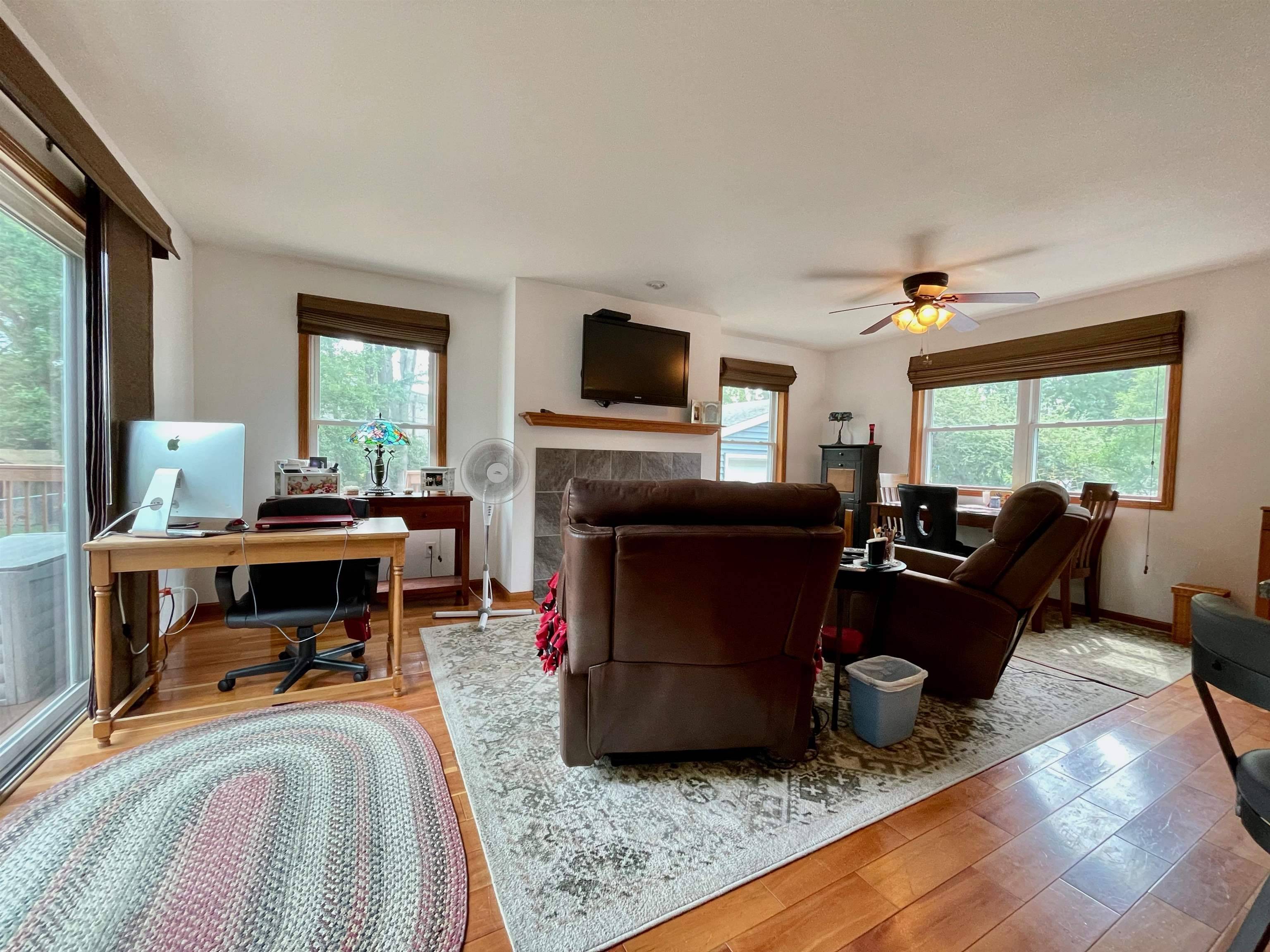 Monona, WI 53716,6104 Roselawn Ave