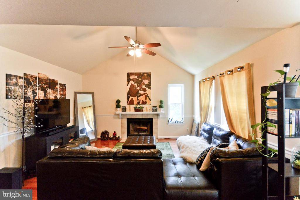 Upper Marlboro, MD 20772,4518 LORD LOUDOUN CT #17-7