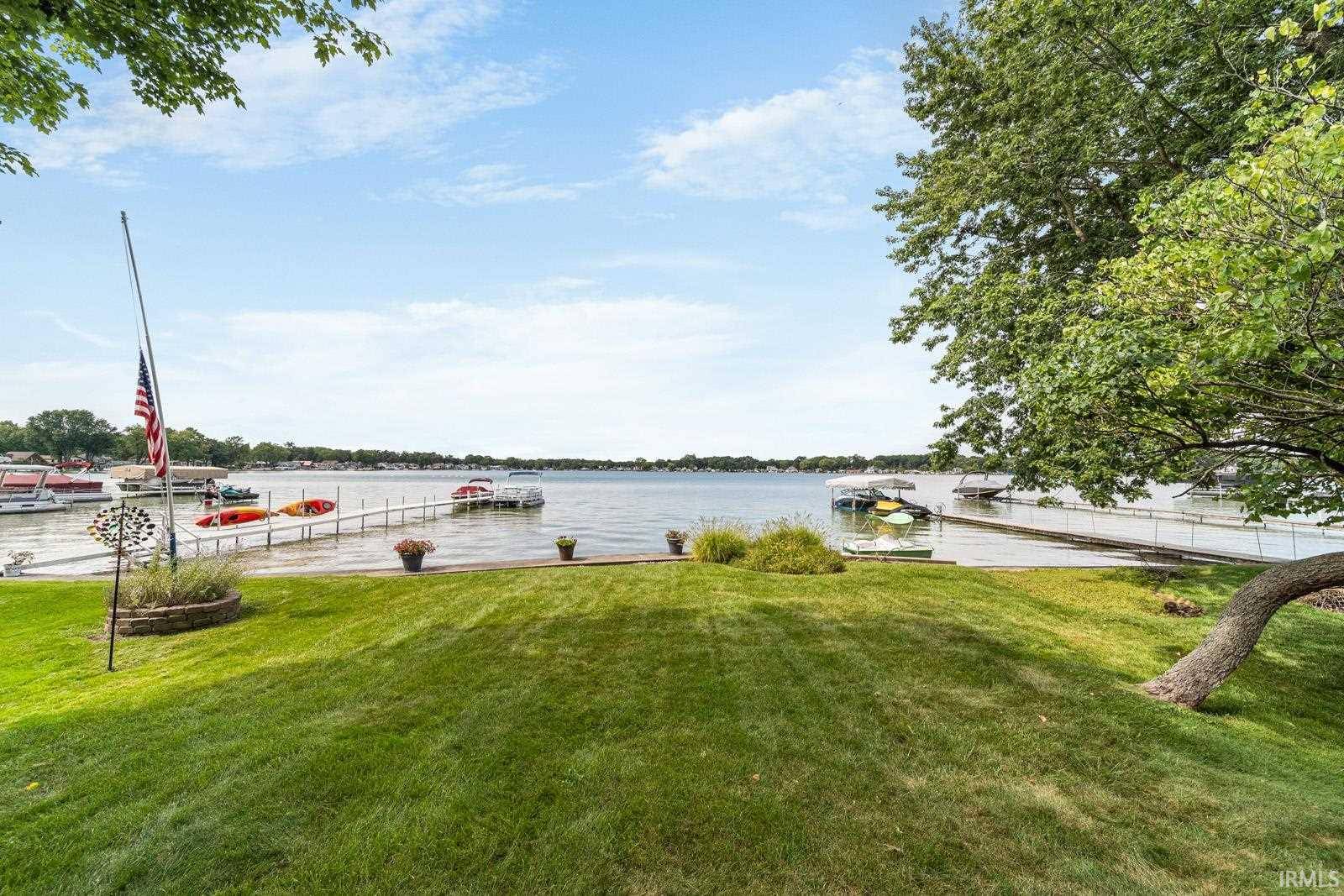 Elkhart, IN 46514,51281 Maplewood Drive