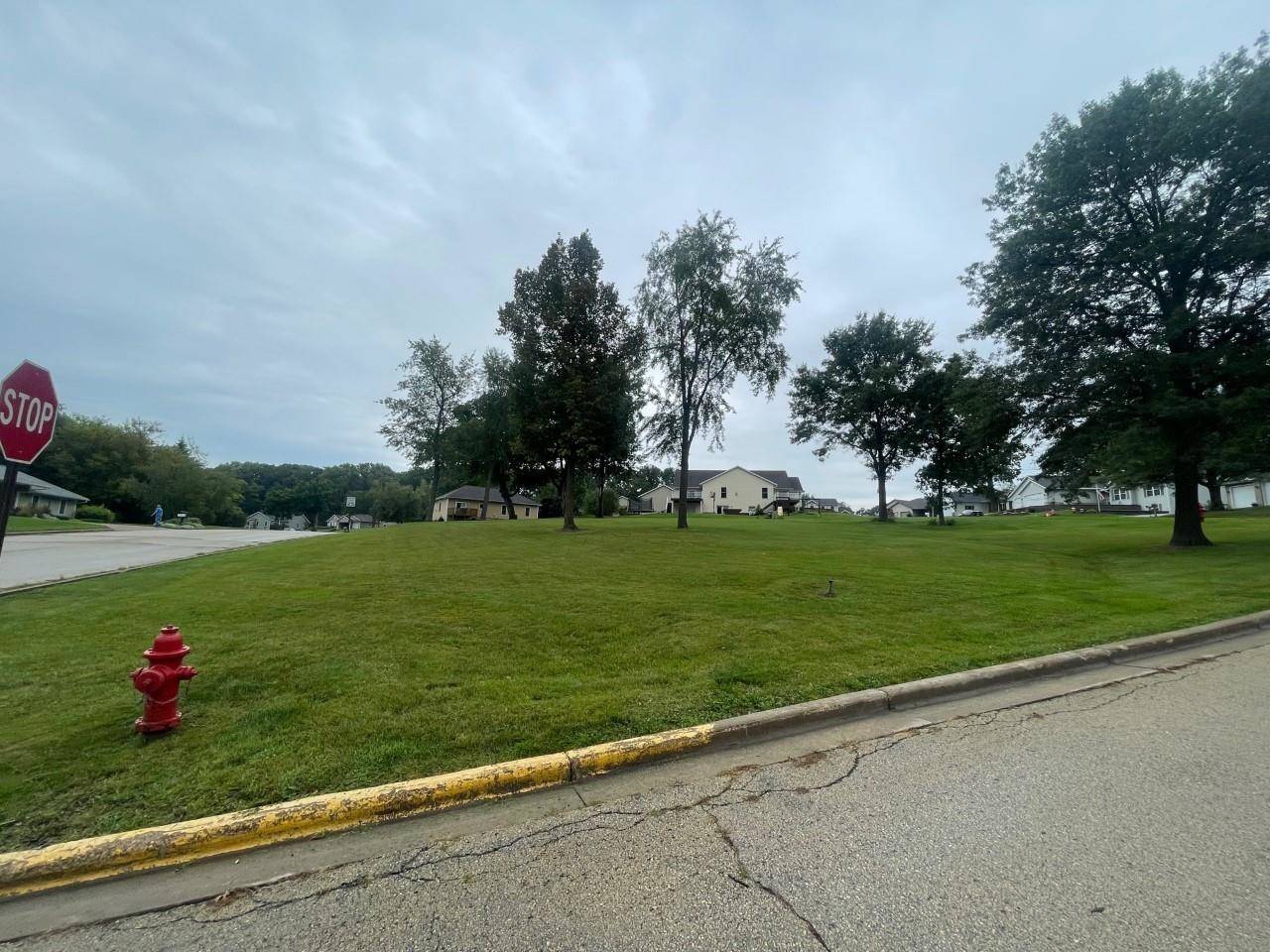 Platteville, WI 53818,185 W Knollwood Way