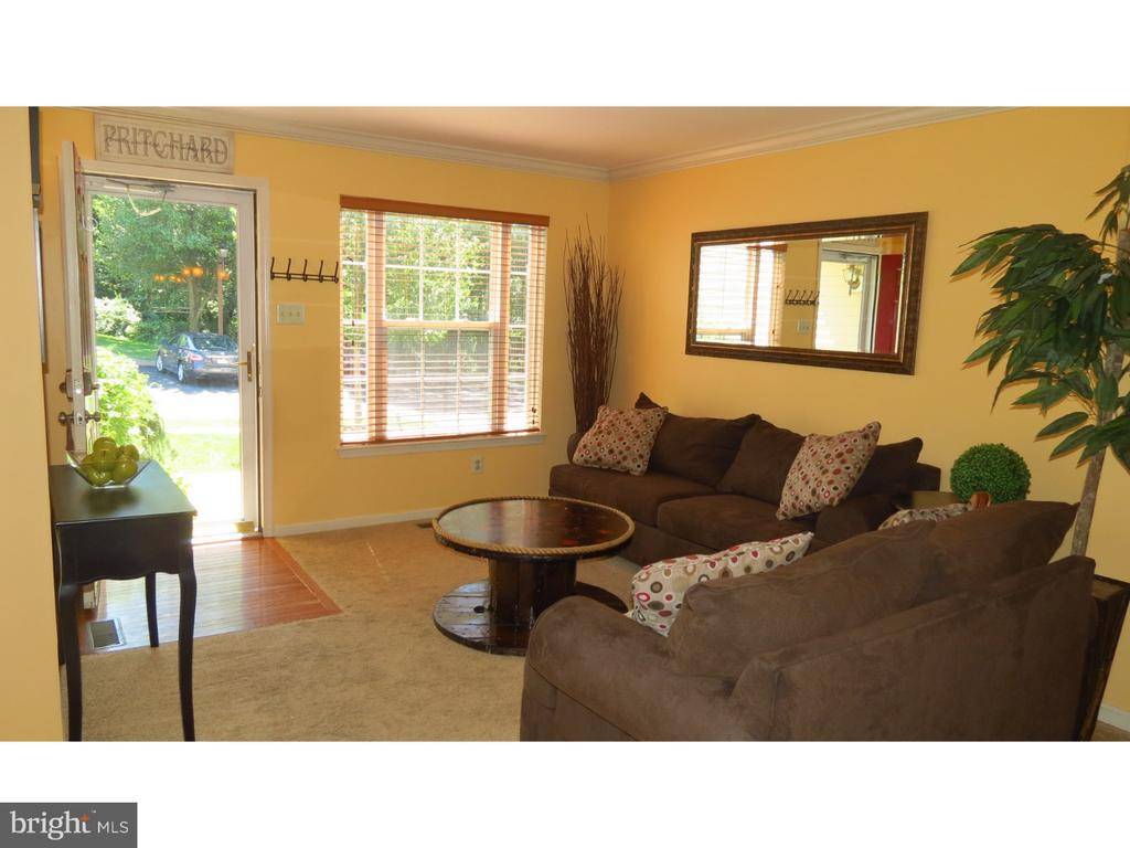 Royersford, PA 19468,1043 COLIN DR